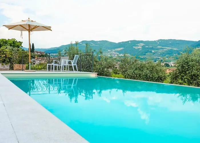 Hotel Villa Moron